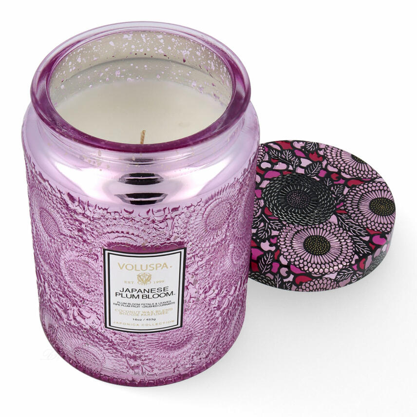Voluspa Japanese Plum Bloom Scented Candle 453 g / 16 oz.