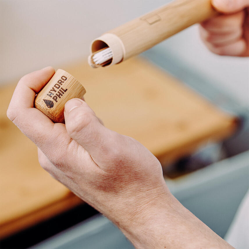 HYDROPHIL Zahnb&uuml;rsten Etui aus Bambus