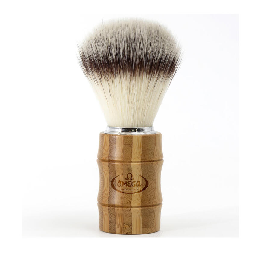 Omega shaving brush 46831 Hi Brush with bamboo handle