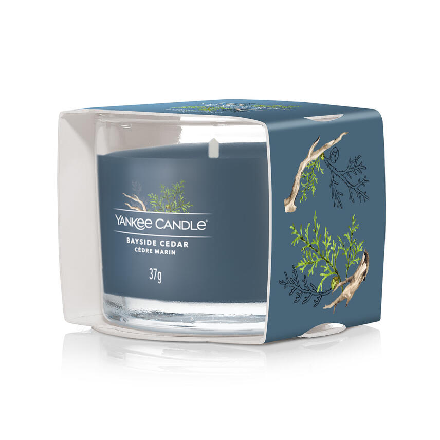 Yankee Candle Bayside Cedar Votivkerze im Glas 37 g