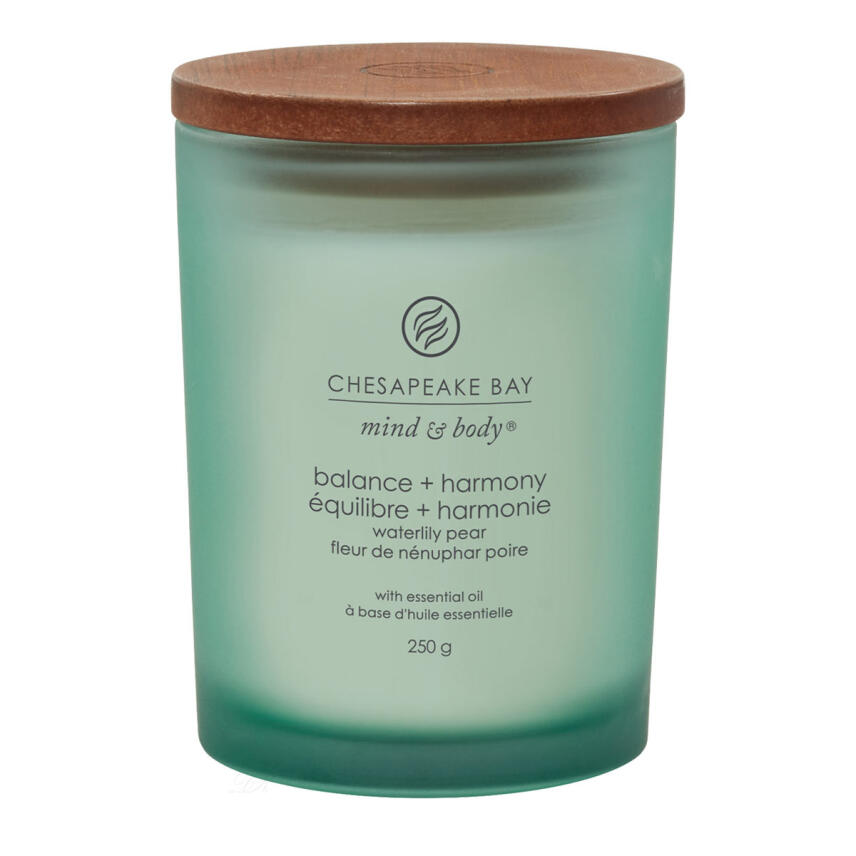 Chesapeake Bay Balance &amp; Harrmony Waterlily Pear Mittleres Glas Duftkerze 250 g