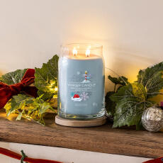 Yankee Candle North Pole Hideway Signature Duftkerze...
