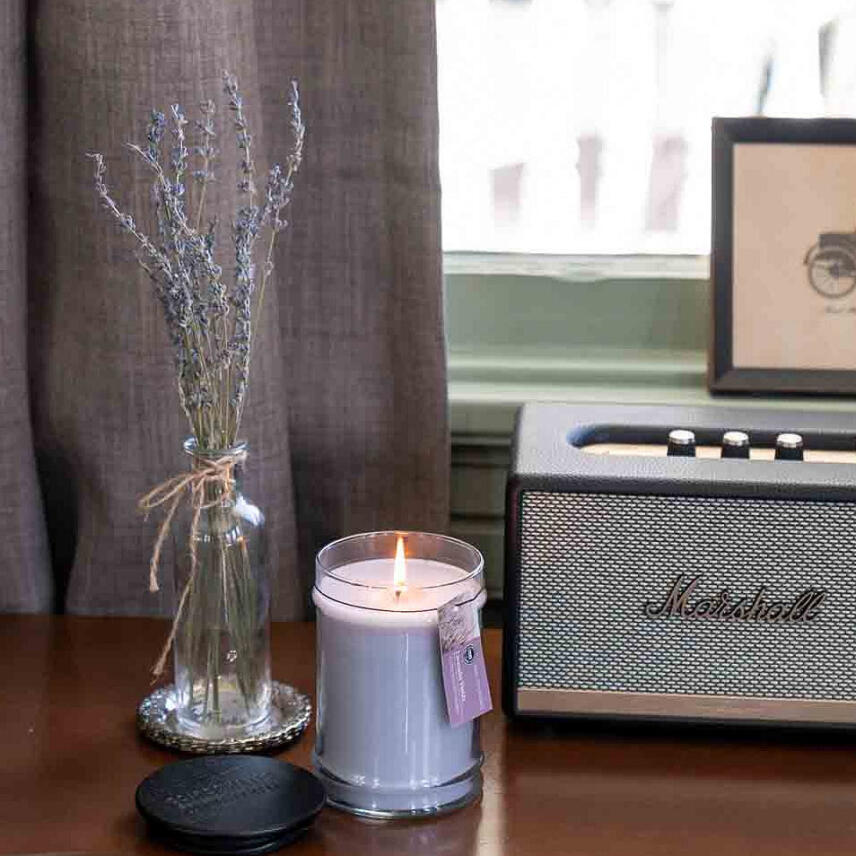 Bridgewater Lavender Field Duftkerze Gro&szlig;es Glas 524 g