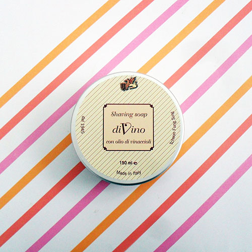 Rasierseife mit Weinaroma und Traubenkernöl, diVino von Tcheon Fung Sing
